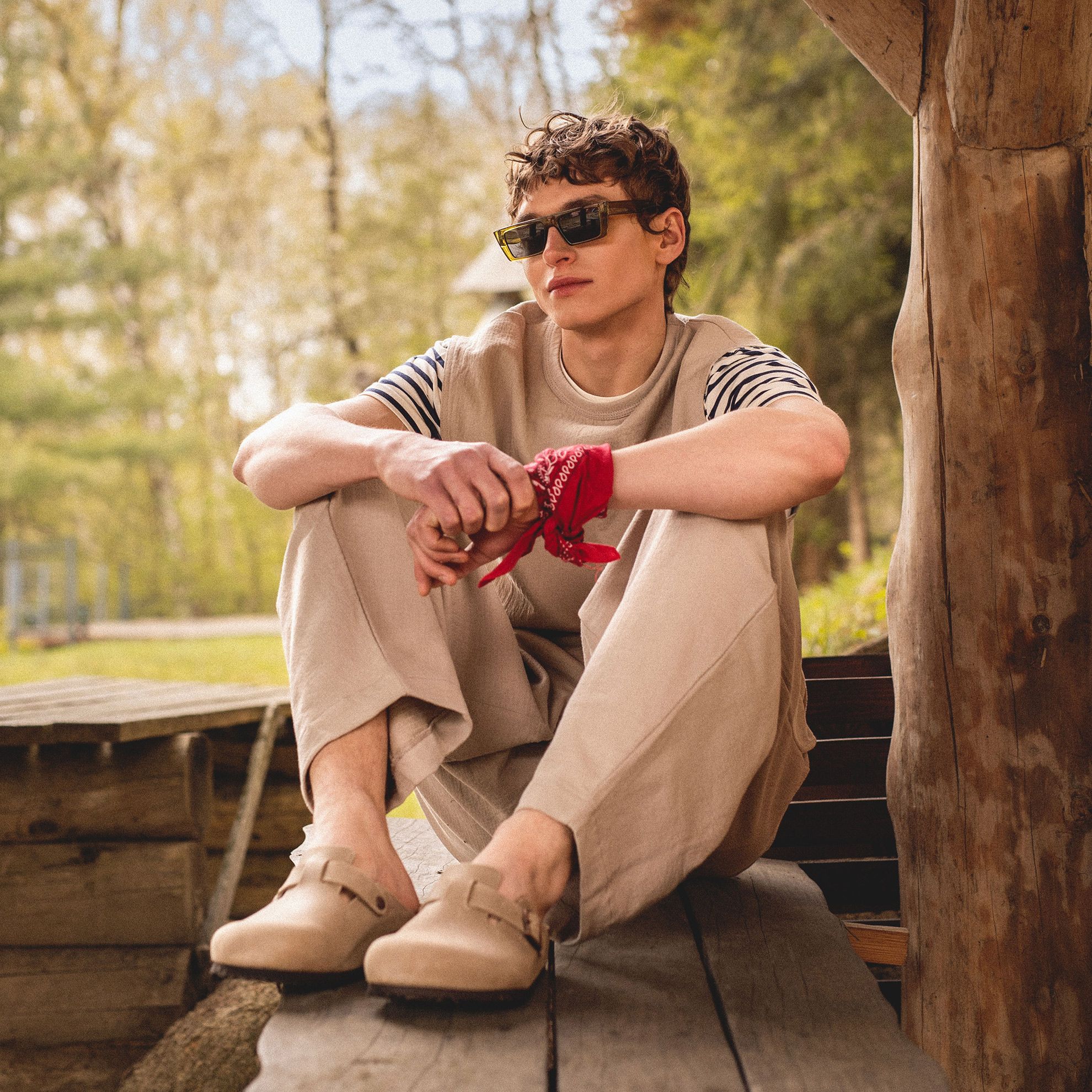 Klapki Birkenstock wracają do gry! Stylizacje, które pokochasz tego lata