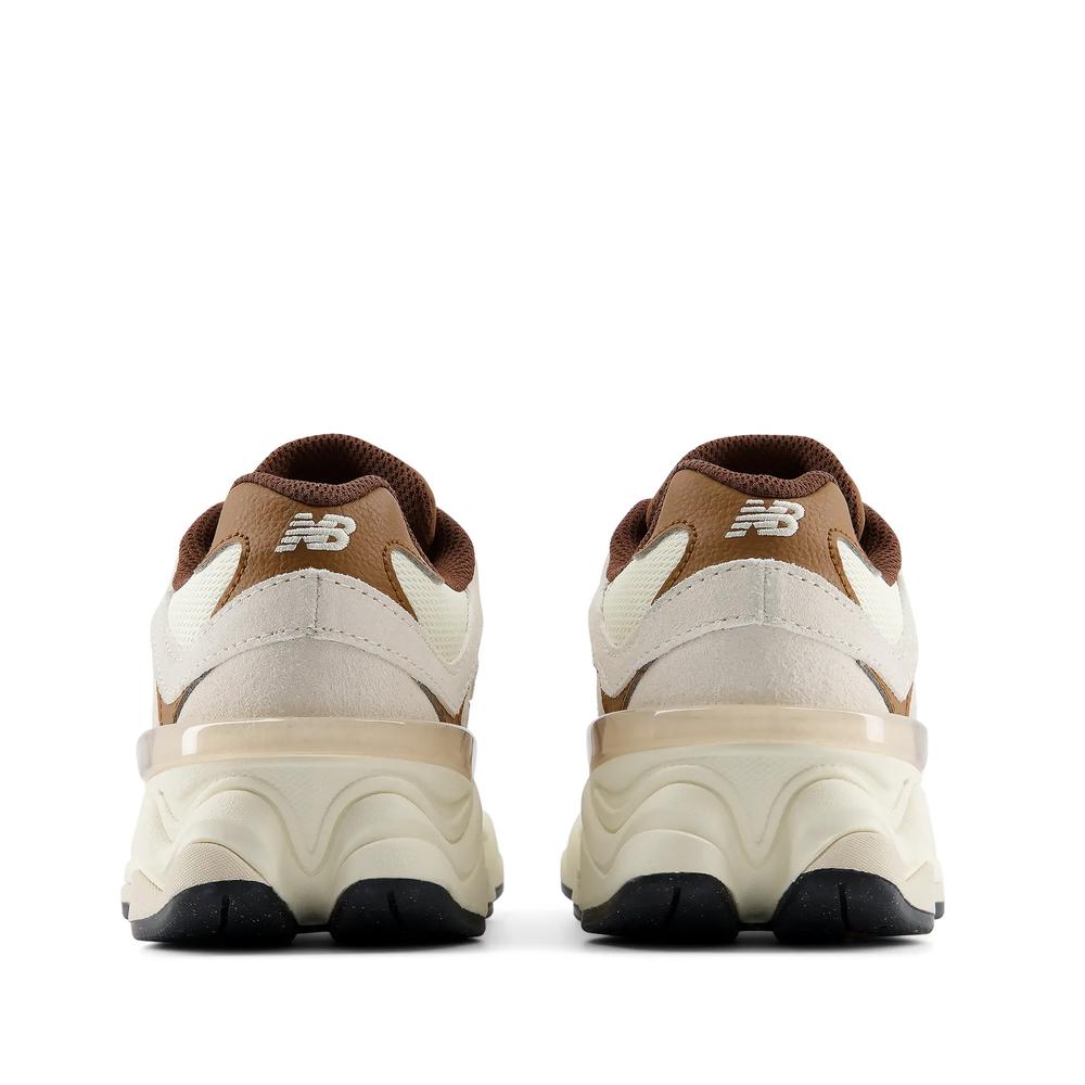 Buty młodzieżowe New Balance G90609SI - beżowe