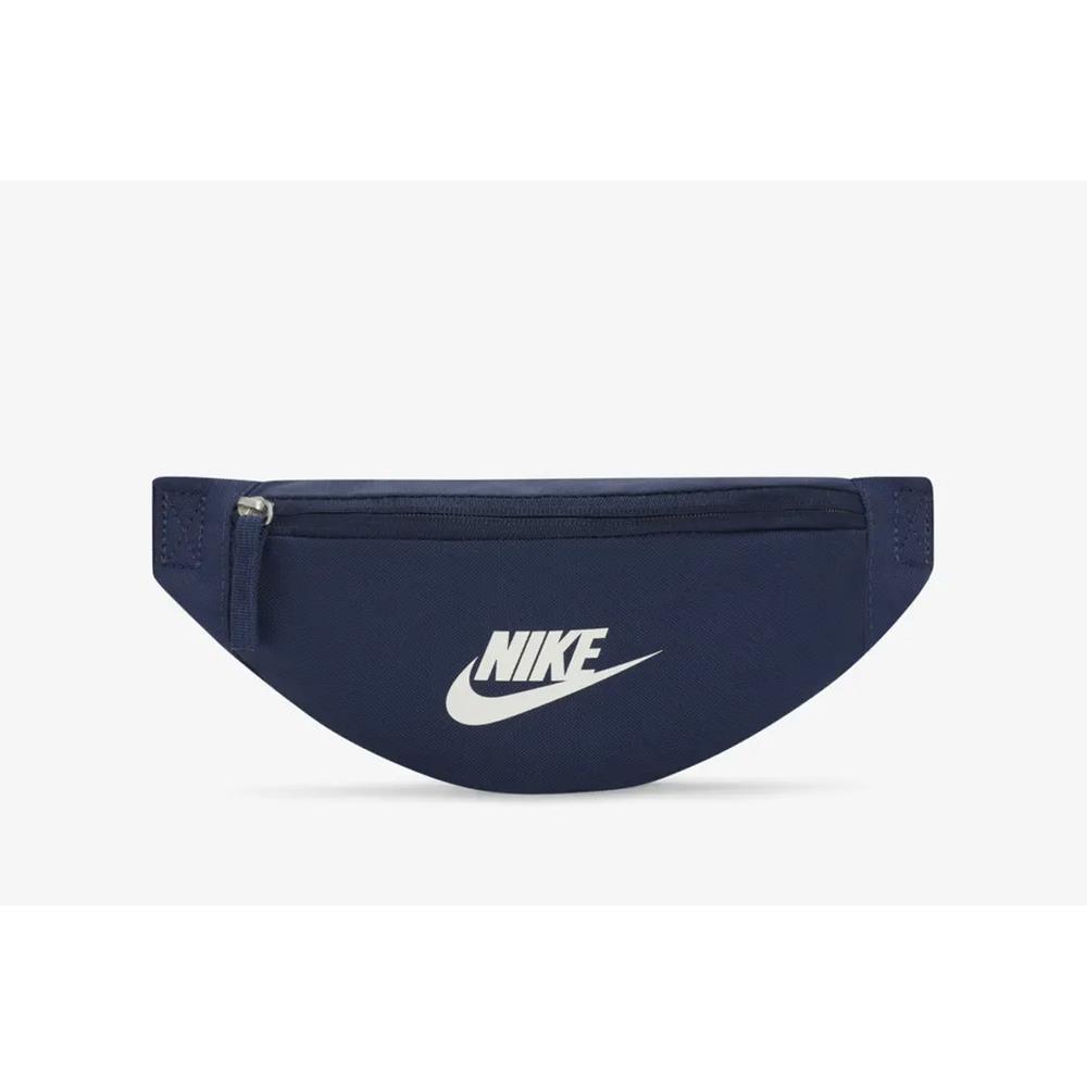 Saszetka Nike Heritage DB0488-410 - granatowa