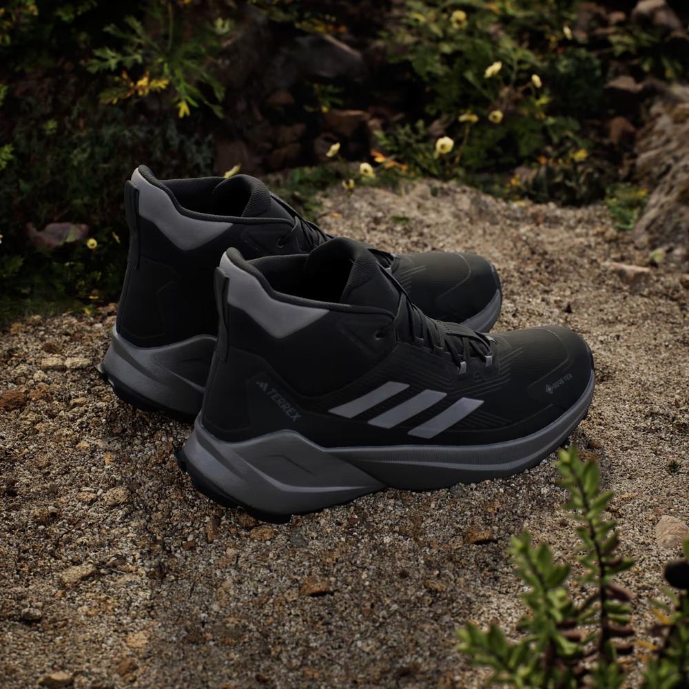 Buty adidas Terrex Trailmaker 2.0 Mid Gore-Tex Hiking IE9062 - czarne