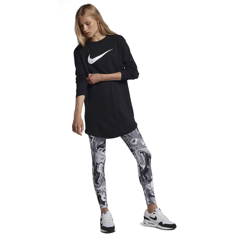 Koszulka Nike Sportswear Swoosh 930897-010