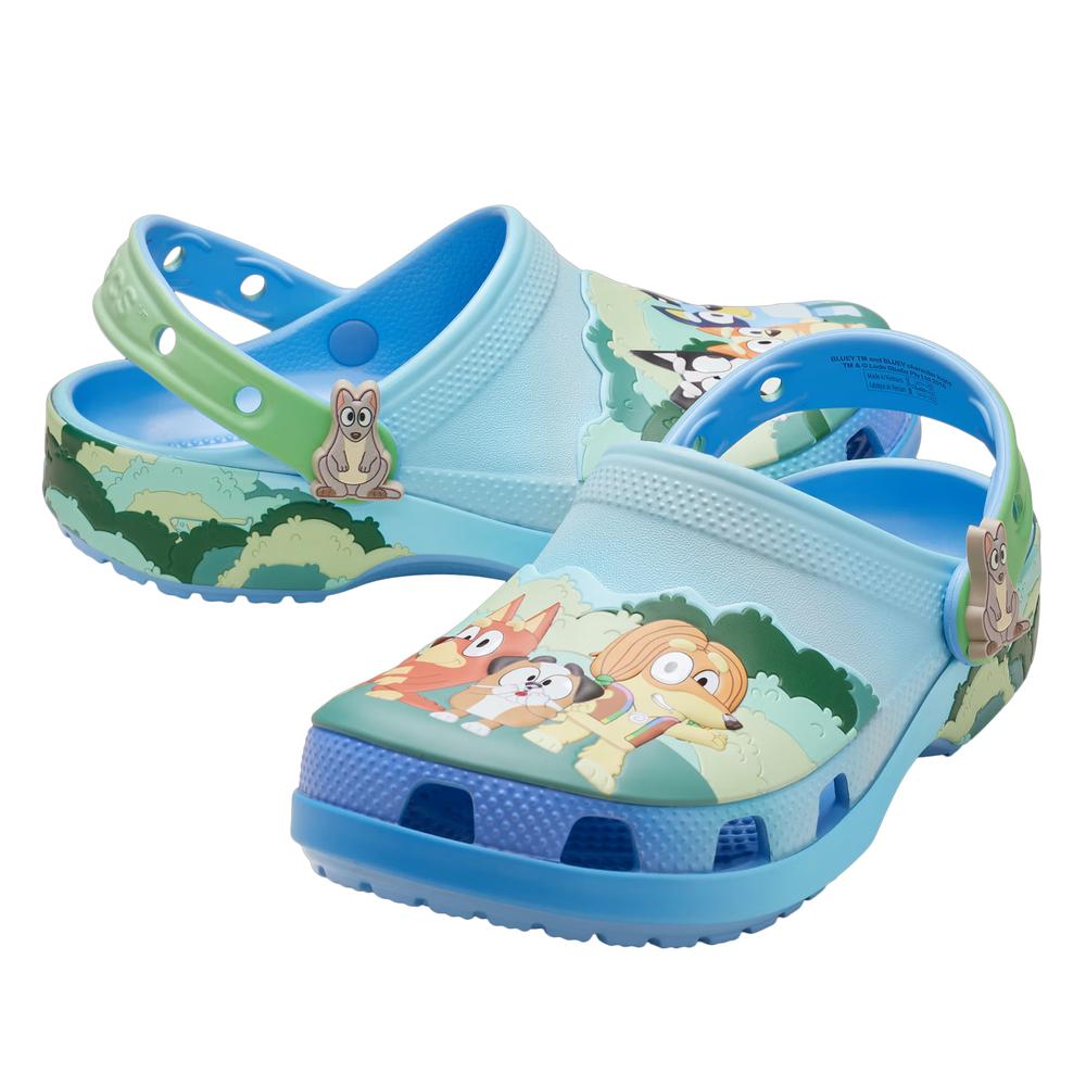 Klapki dziecięce Crocs Toddler Bluey Best Buddies Classic Clog 212369-90H - niebieskie
