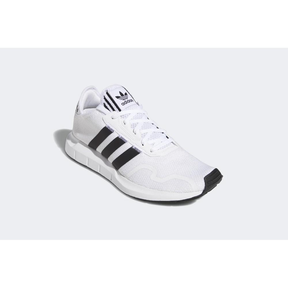 adidas Originals Swift Run X > FY2111