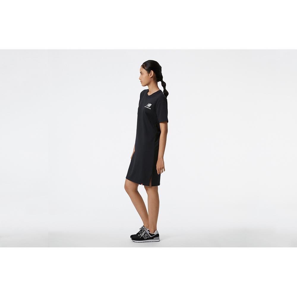 Sukienka New Balance WD21502BK - czarna