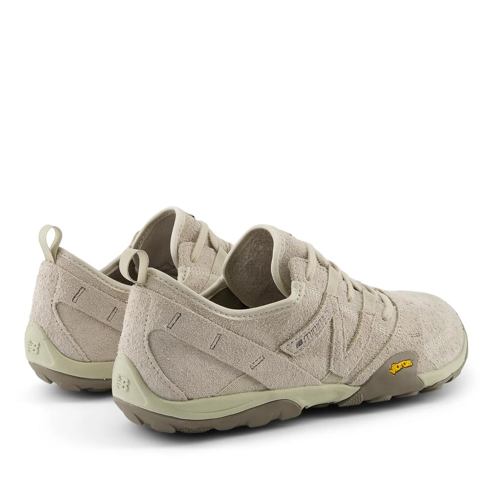 Buty unisex New Balance Minimus MT10OPS - beżowe