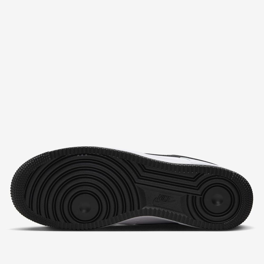 Buty męskie Nike Air Force 1 '07 FQ4296-101 - białe