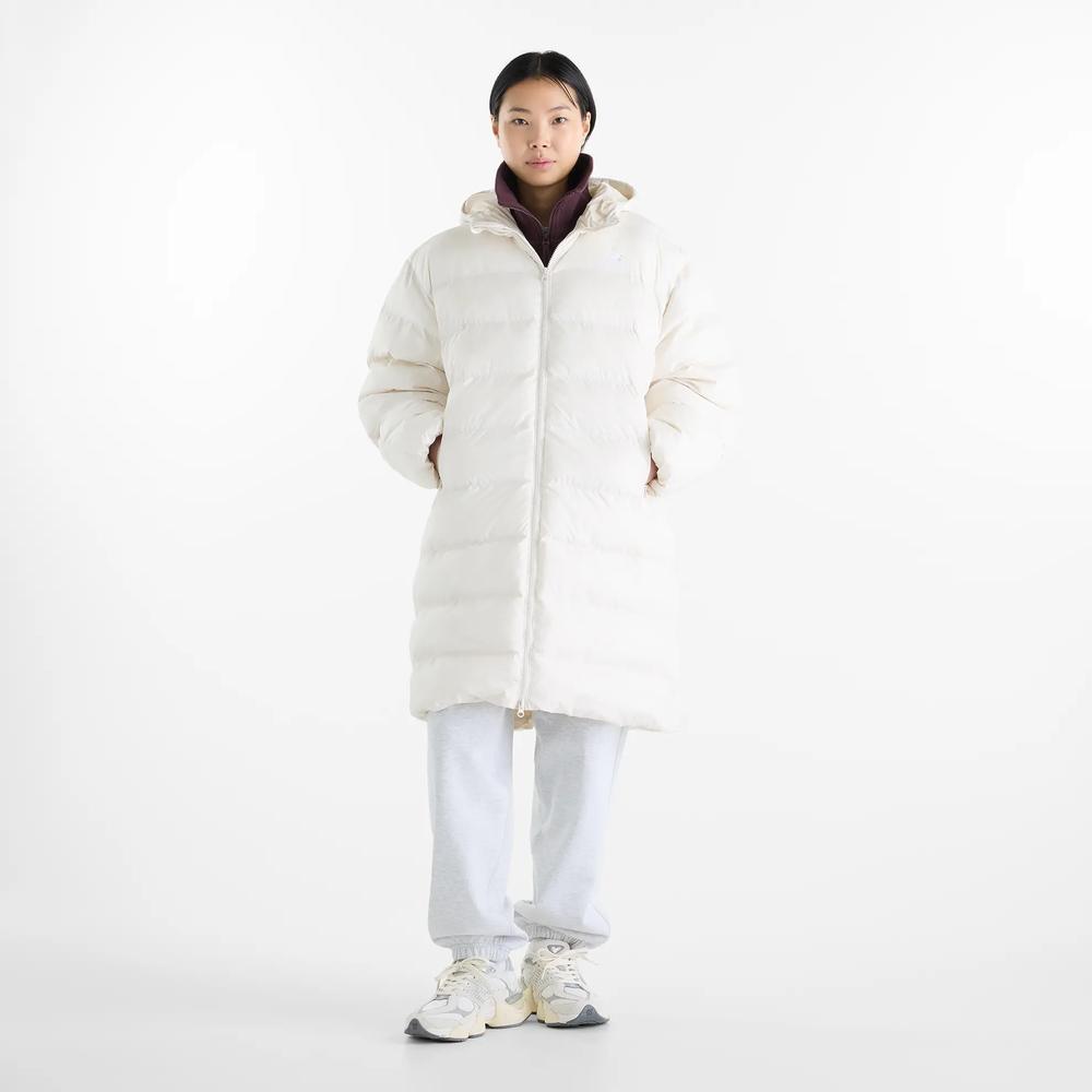 Kurtka damska New Balance Boston Long Puffer WJ62Y0KBLIN - beżowa