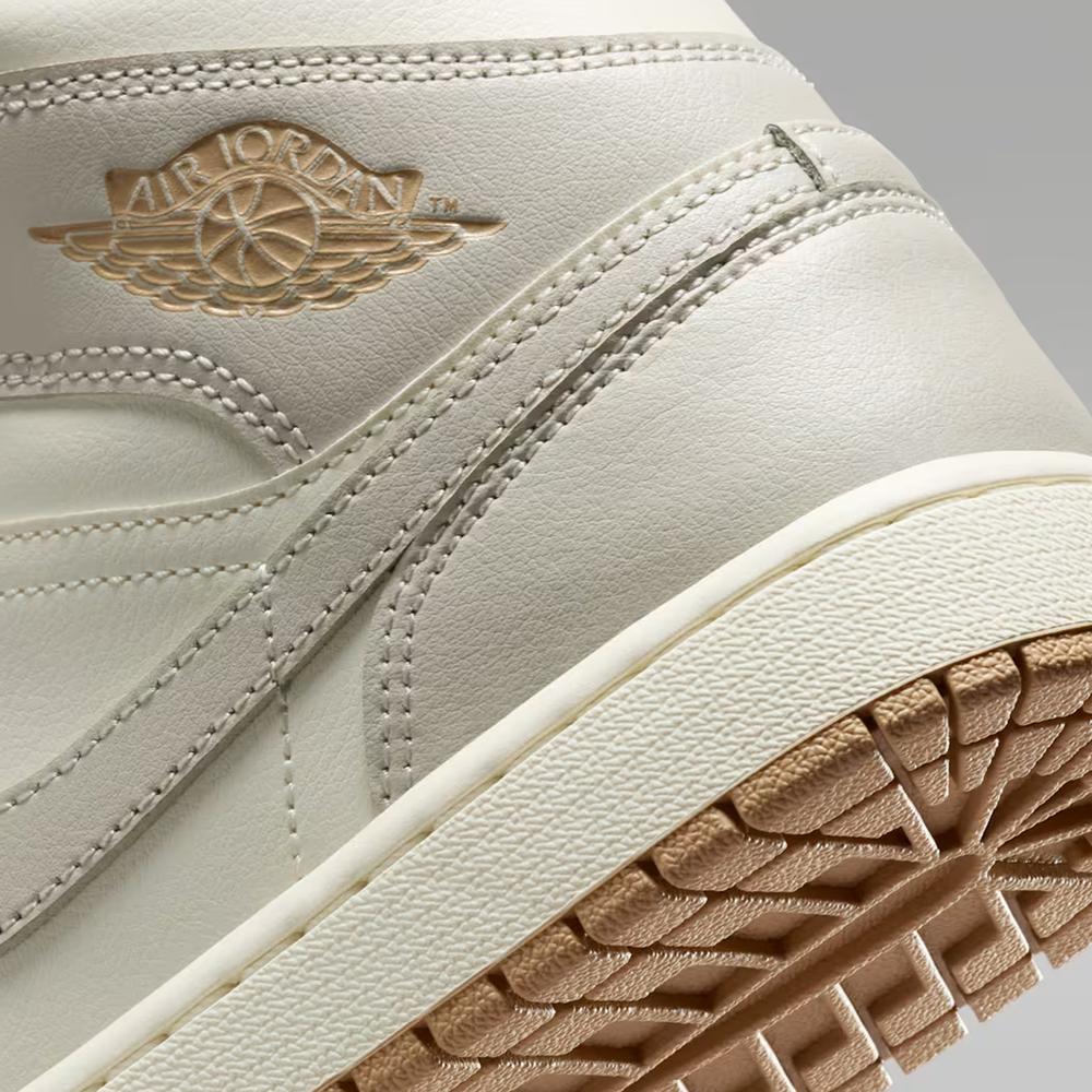 Buty damskie Nike Air Jordan 1 Mid BQ6472-118 - multikolor