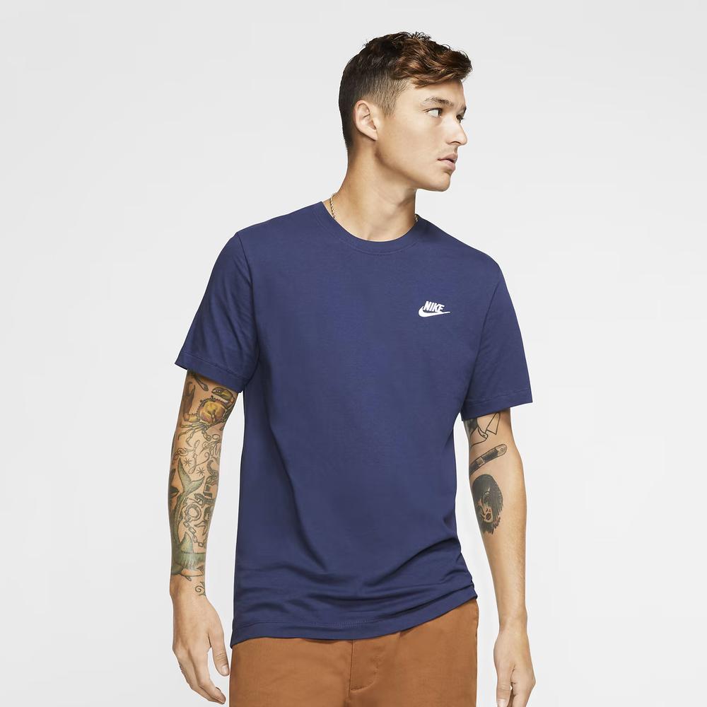 NIKE SPORTSWEAR CLUB > AR4997-410