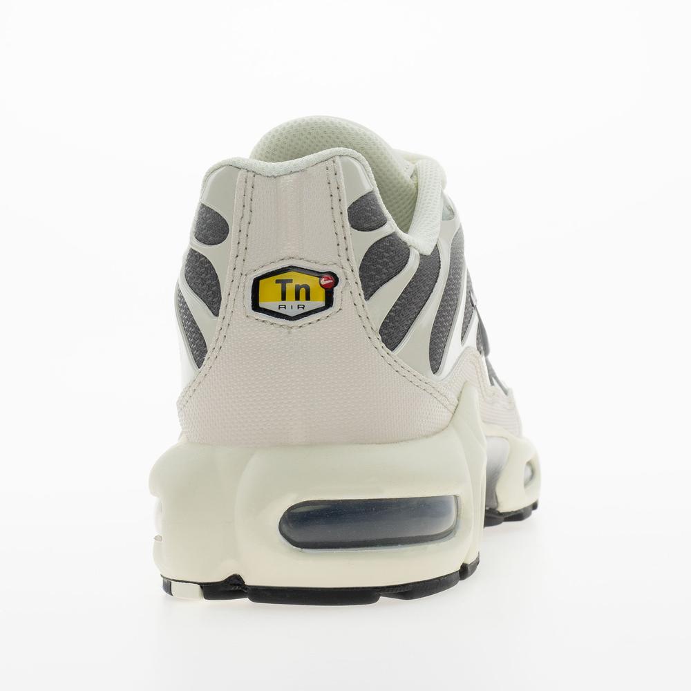 Buty męskie Nike Air Max Plus DM0032-106 - białe