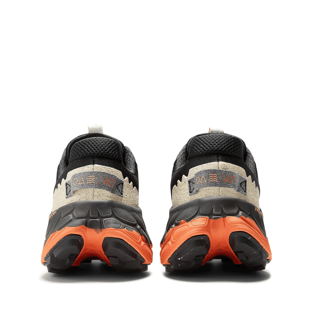 Buty New Balance Fresh Foam X More Trail v3 MTMORCK3 - czarne