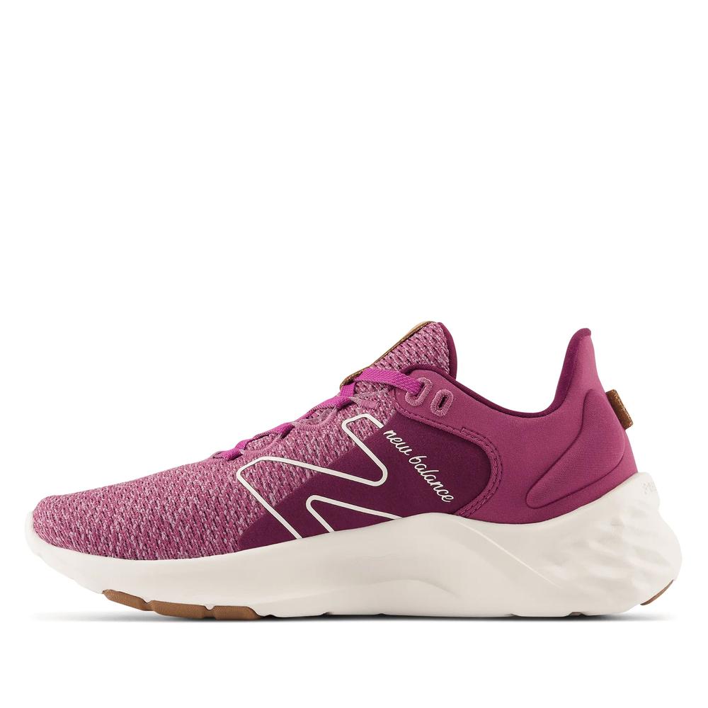 Buty New Balance Fresh Foam Roav v2 WROAVRM2 - różowe