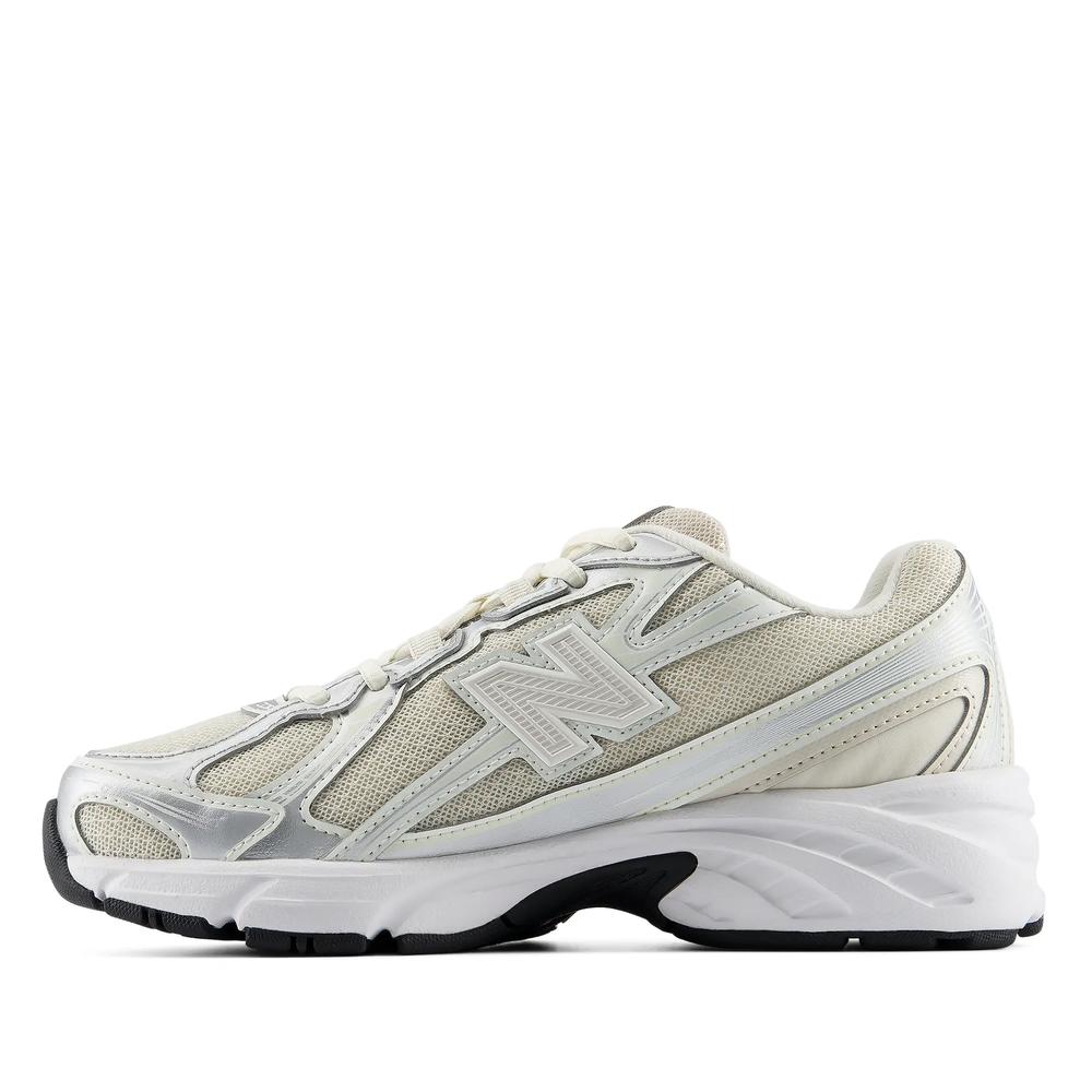 Buty młodzieżowe New Balance G7402A3 - beżowe