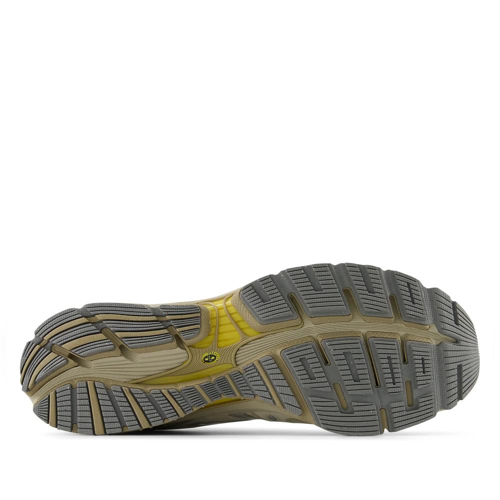 Buty unisex New Balance U18901IU - beżowe