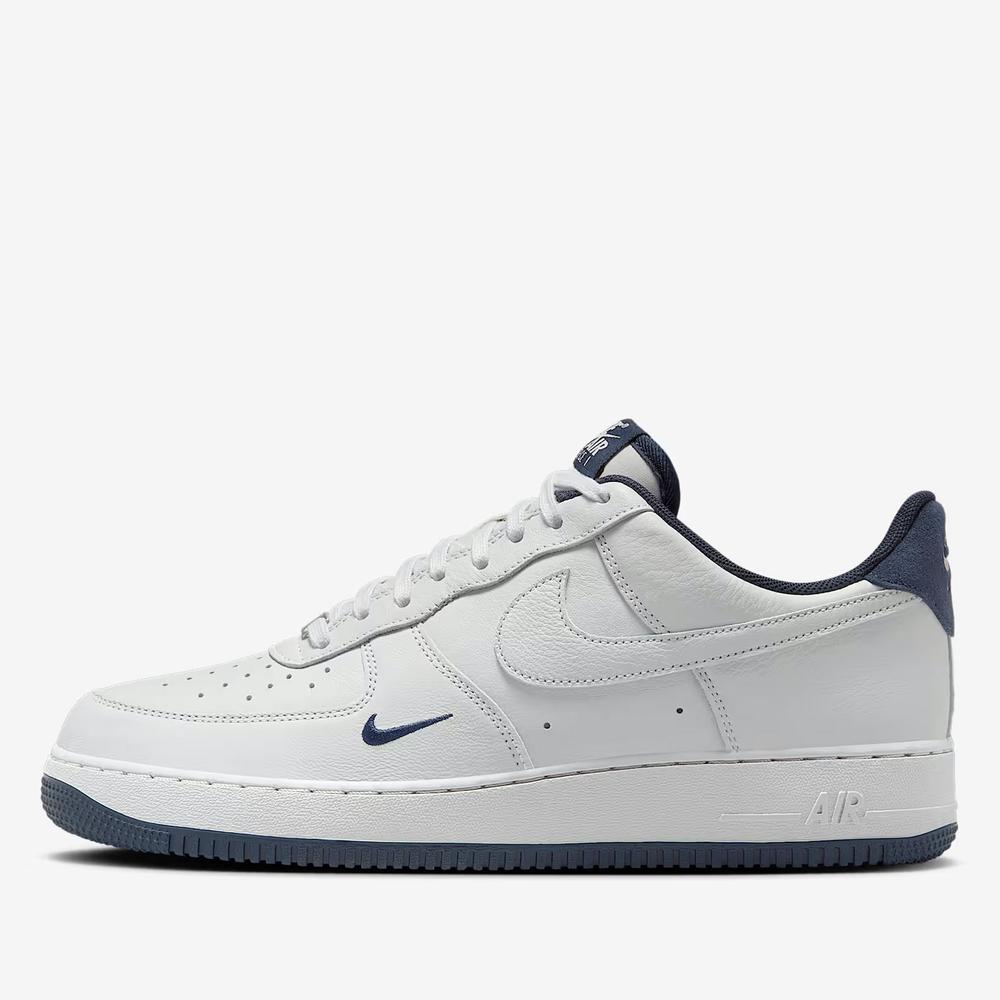 Buty męskie Nike Air Force 1 '07 LV8 HM9483-001 - białe