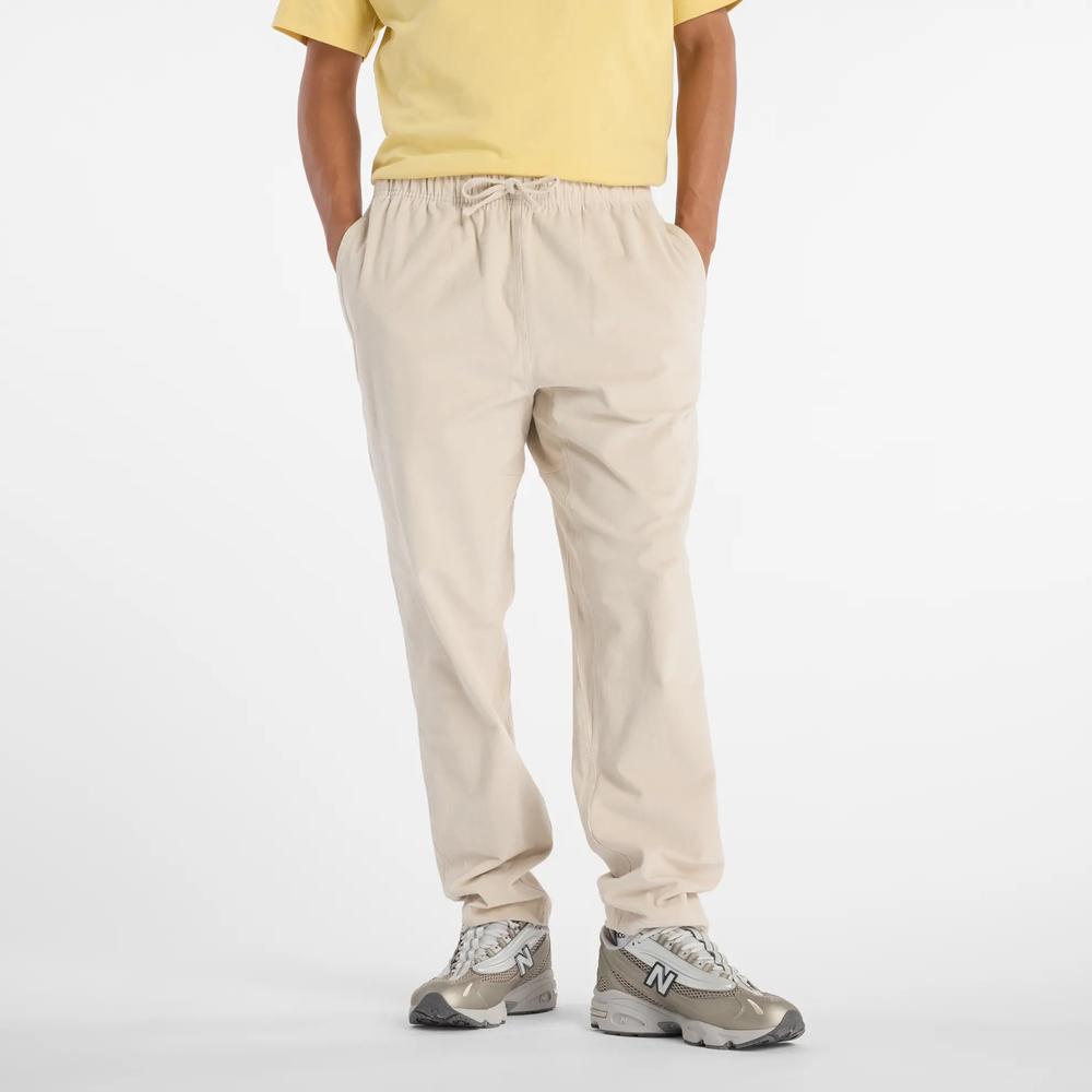 Spodnie męskie New Balance MP53521TWF - beżowe