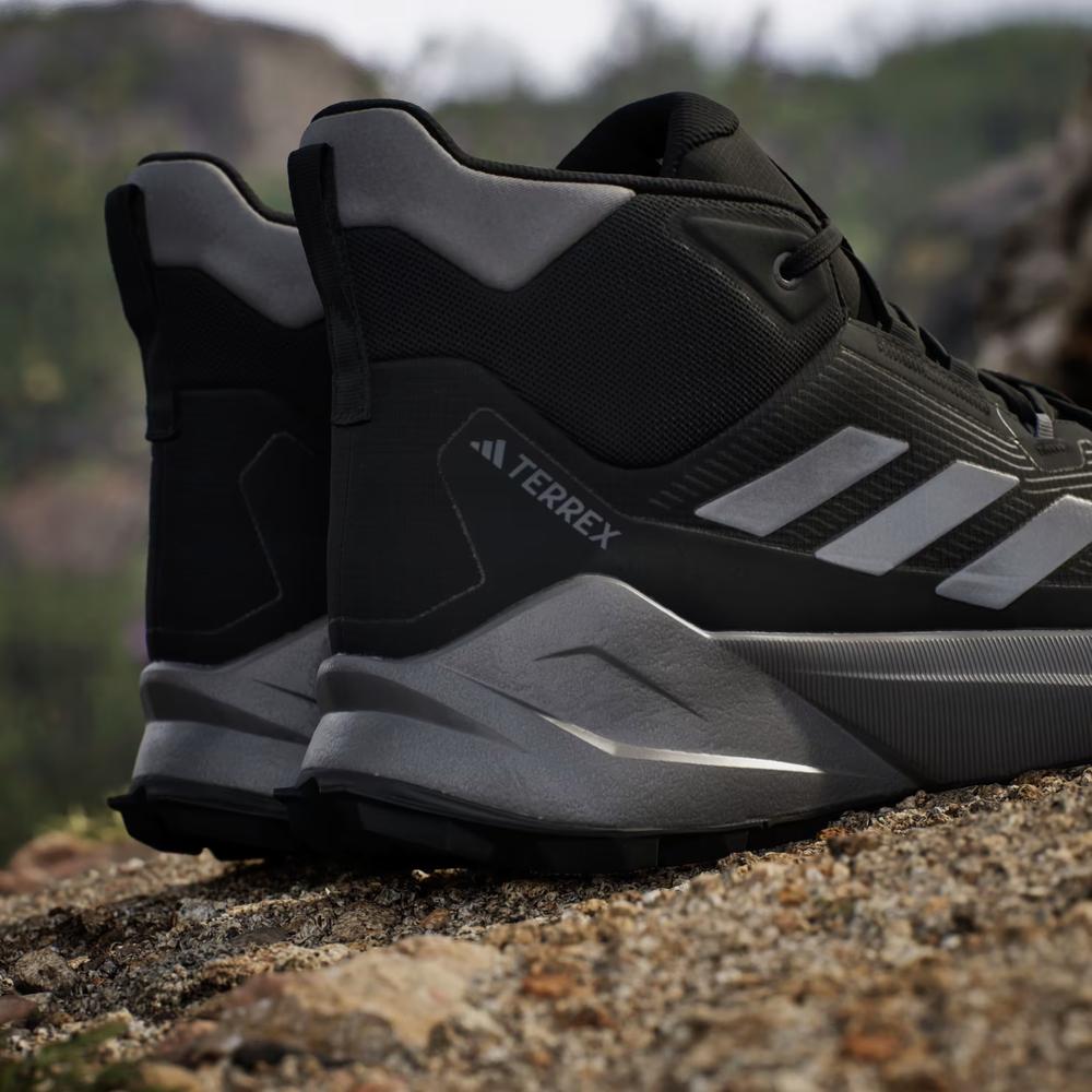Buty adidas Terrex Trailmaker 2.0 Mid Gore-Tex Hiking IE9062 - czarne