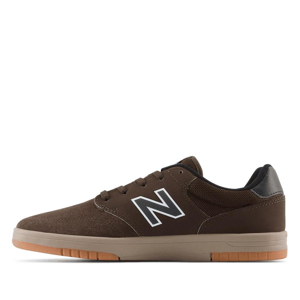 Buty New Balance Numeric NM425DFB - brązowe