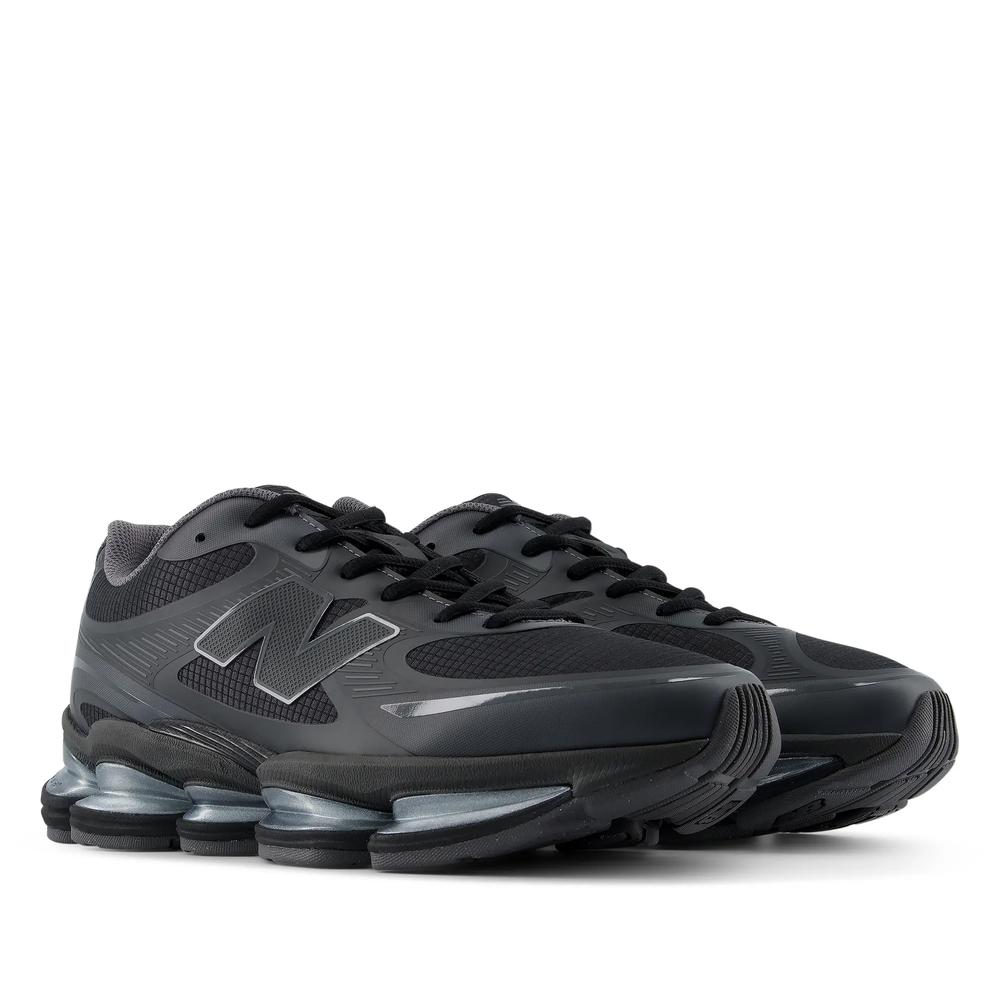 Buty unisex New Balance U20004Y8 - czarne