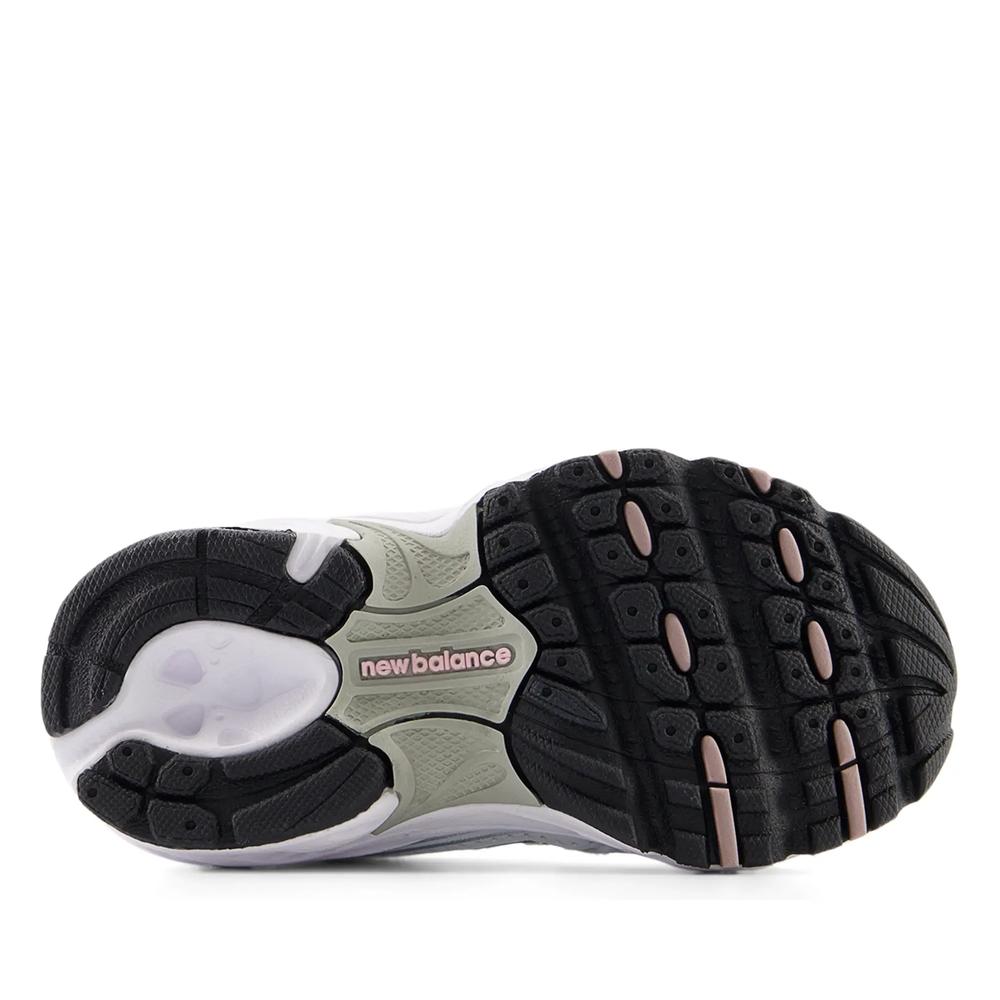 Buty New Balance IZ530GK - białe