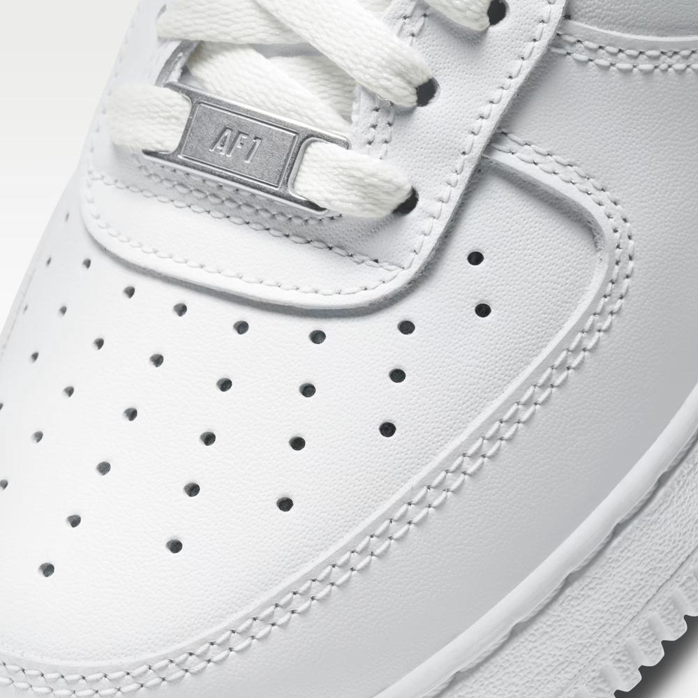 Buty damskie Nike Air Force 1 '07 DD8959-100 - białe