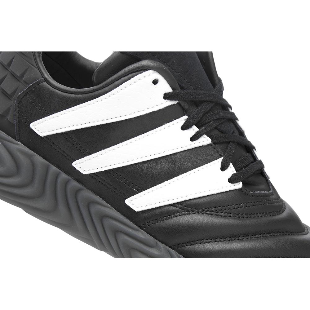 ADIDAS ORIGINALS SOBAKOV > EE5627