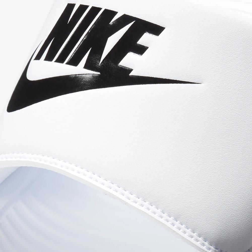 Klapki Nike Victori One CN9675-100 - białe