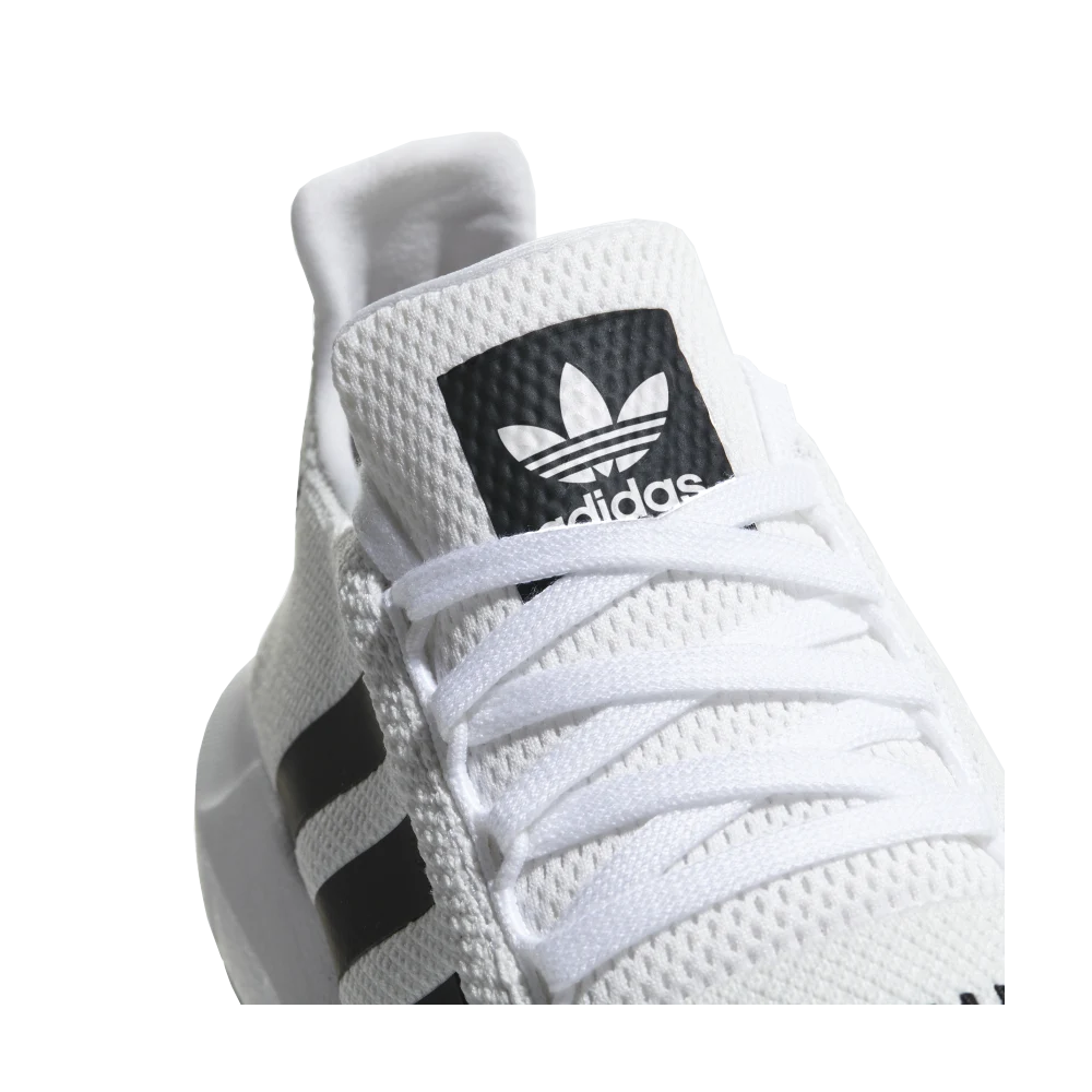 adidas Originals Swift Run CQ2116