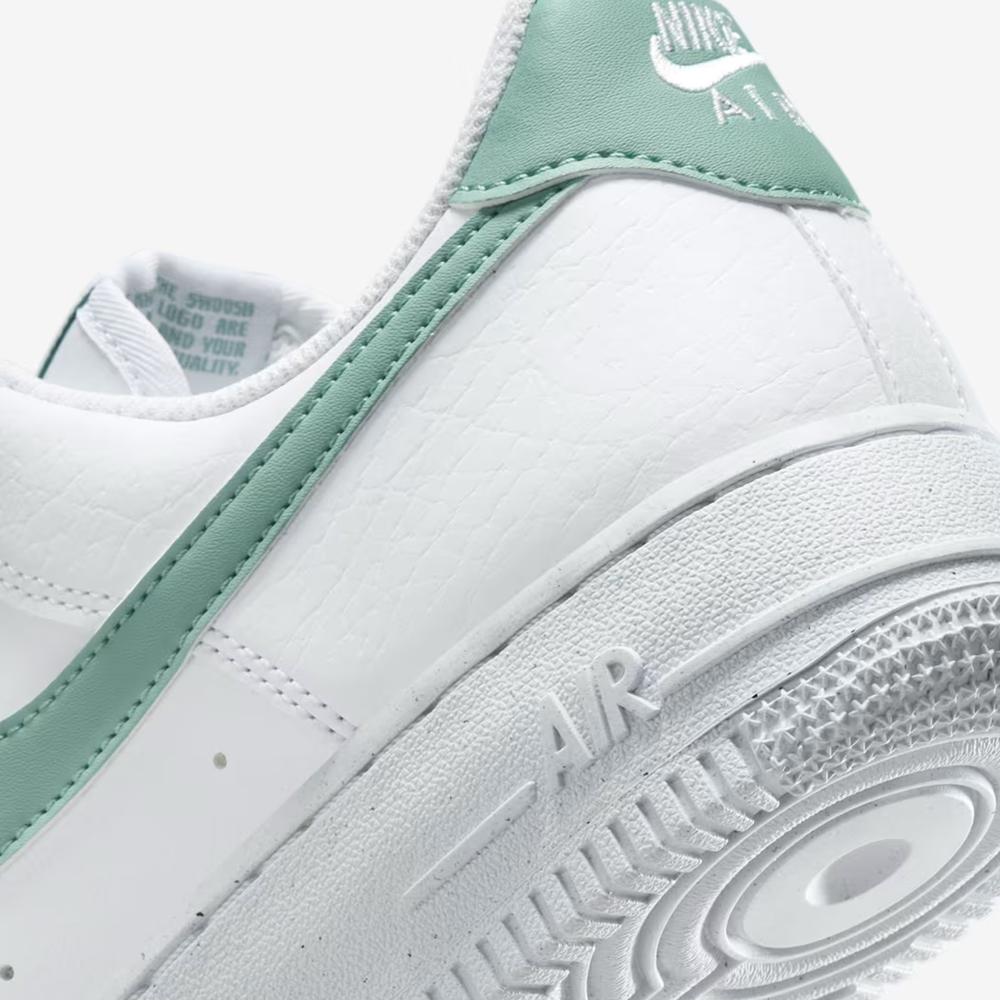 Buty damskie Nike Air Force 1 '07 Next Nature DV3808-112 - białe