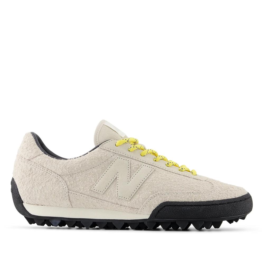 Buty unisex New Balance Gator Run UGTR83J - beżowe