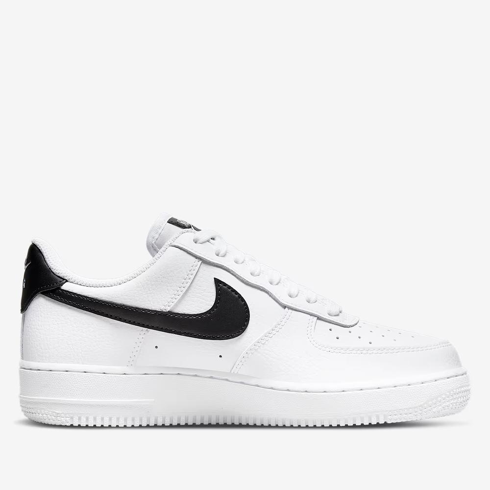 Buty damskie Nike Air Force 1 '07 DD8959-103 - białe