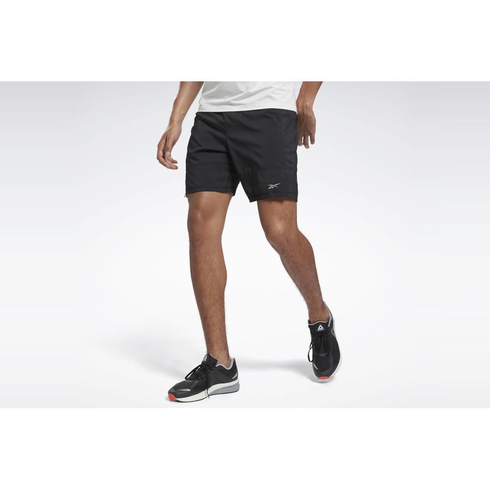 SPODENKI REEBOK RUNNING ESSENTIALS SHORTS > FK6485