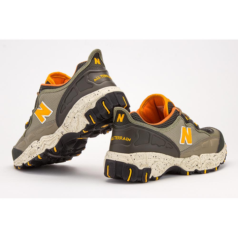 NEW BALANCE > ML801NEB