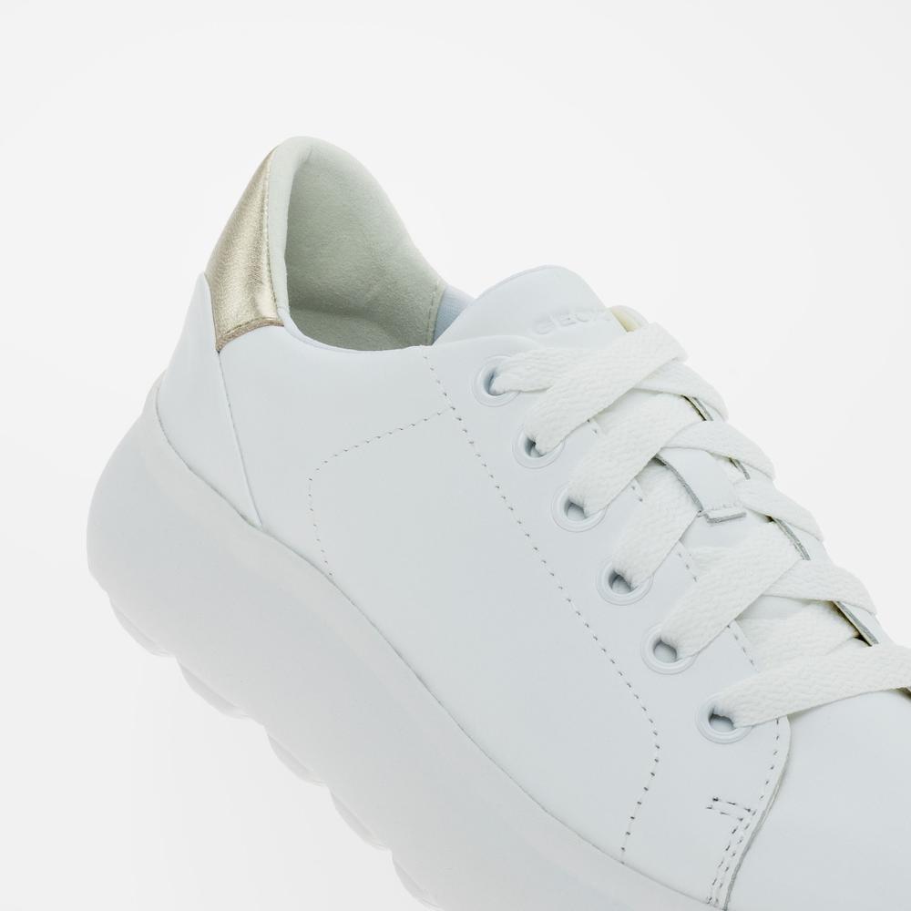 Buty Geox Spherica EC4.1 D35TCB085Y2C0232 - białe
