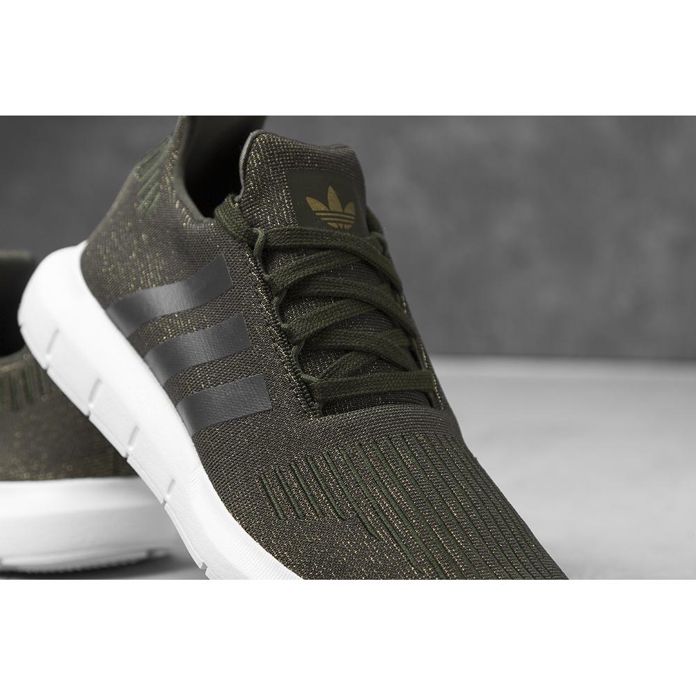 ADIDAS SWIFT RUN W > CQ2016