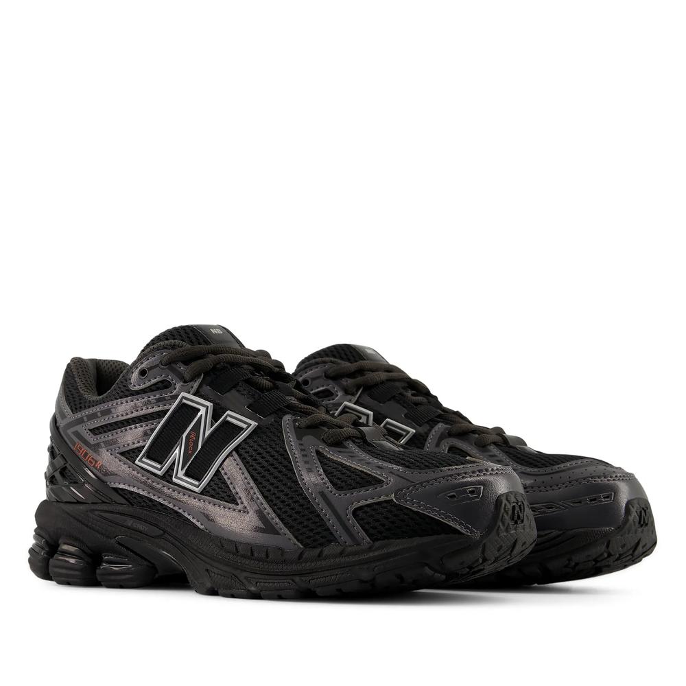 Buty młodzieżowe New Balance G1906252 - czarne
