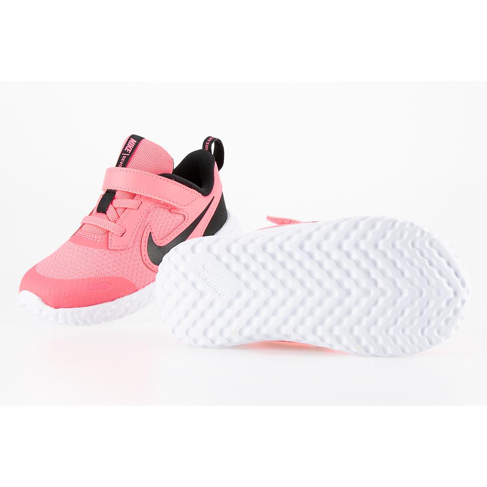 Nike Revolution 5 > BQ5673-602