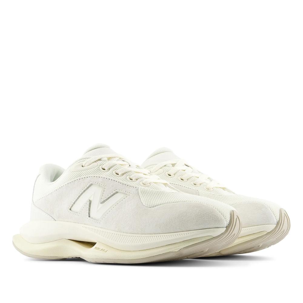 Buty unisex New Balance UTFOA4U0 - beżowe