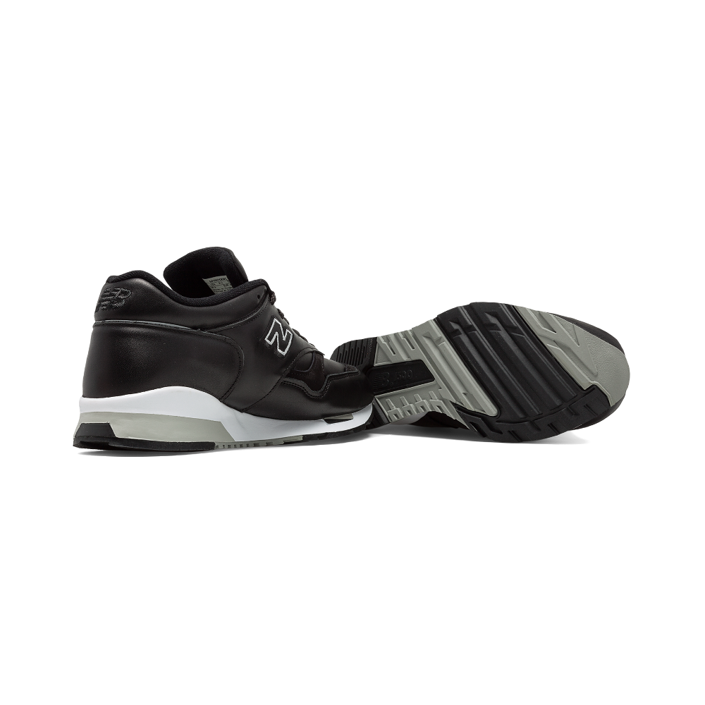 New Balance M1500BK