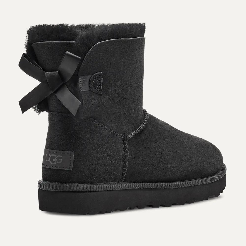 Buty damskie UGG W Mini Bailey Bow II 1016501-BLK - czarne