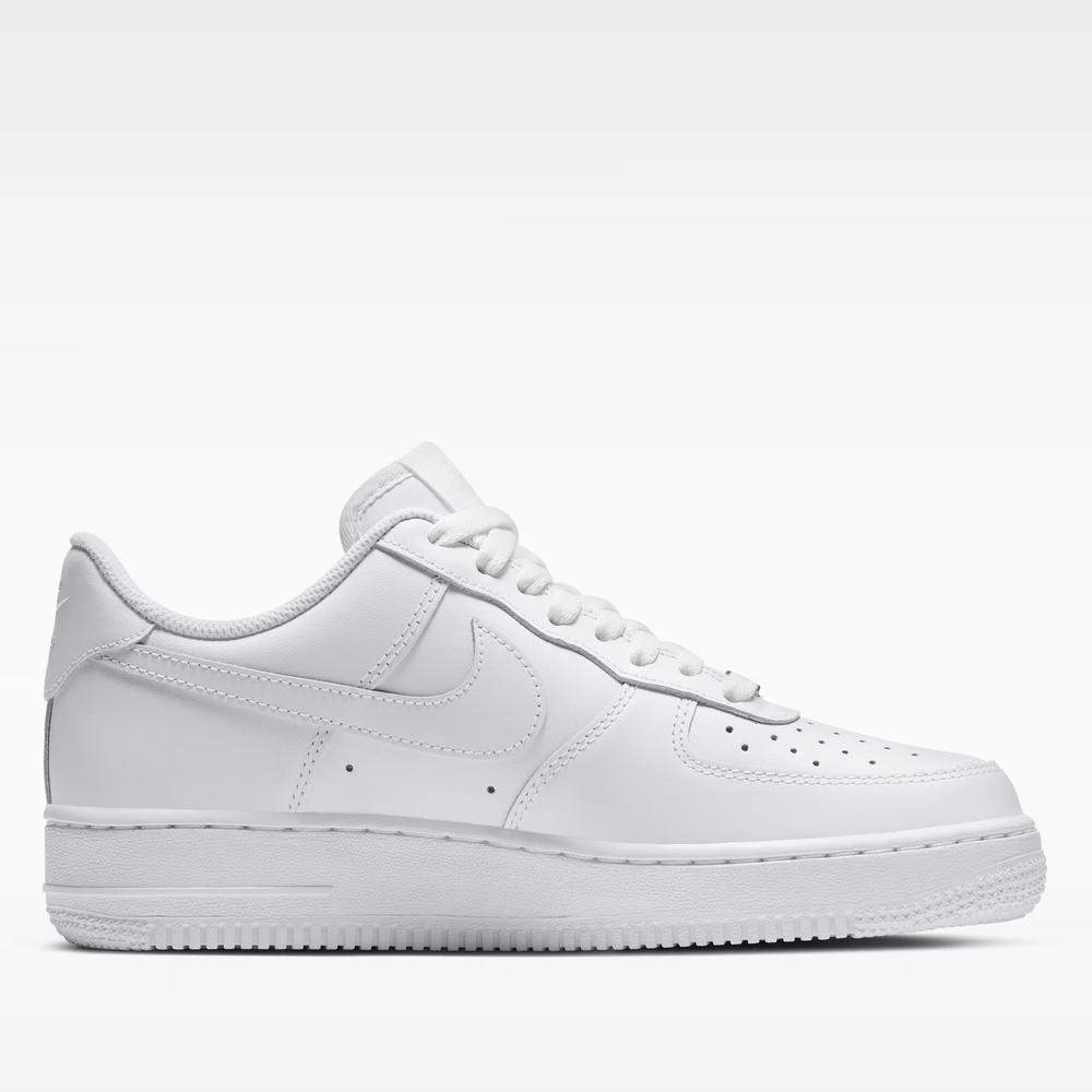Buty damskie Nike Air Force 1 '07 DD8959-100 - białe