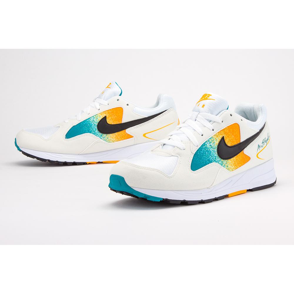 NIKE AIR SKYLON II > AO1551-109