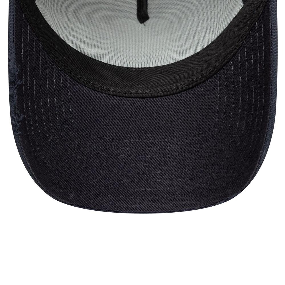 Czapka męska New Era Oval Canvas Distress Trucker 60771801 - granatowa