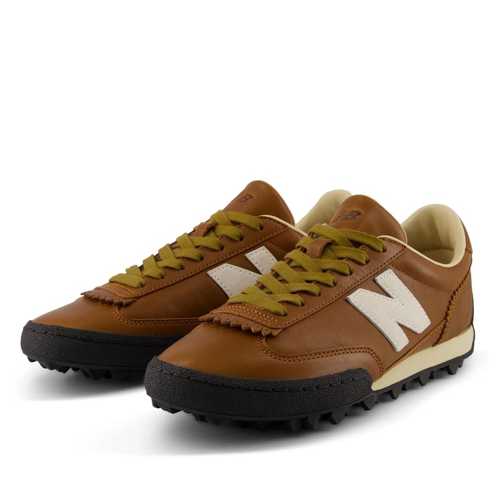 Buty męskie New Balance Gator Run UGTRS2AN - brązowe