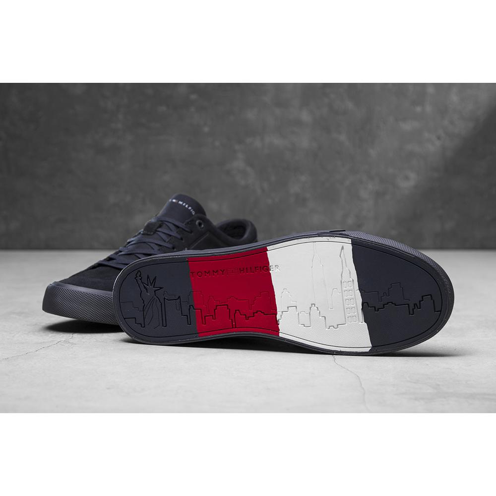 TOMMY HILFIGER CORPORATE SUEDE SNEAKER > FM0FM02090 403