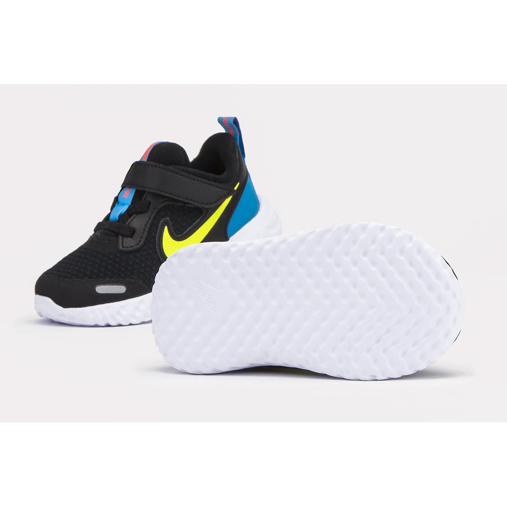 NIKE REVOLUTION 5 > BQ5673-076