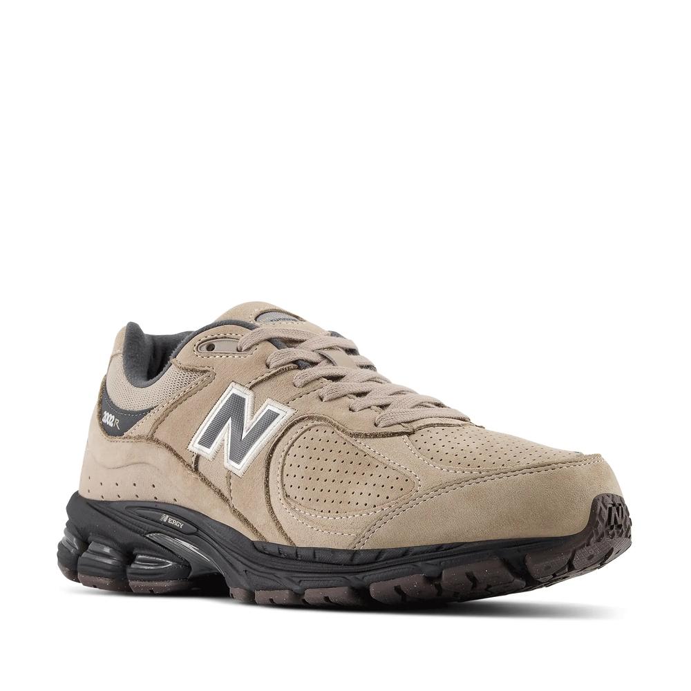 Buty New Balance M2002REG - brązowe