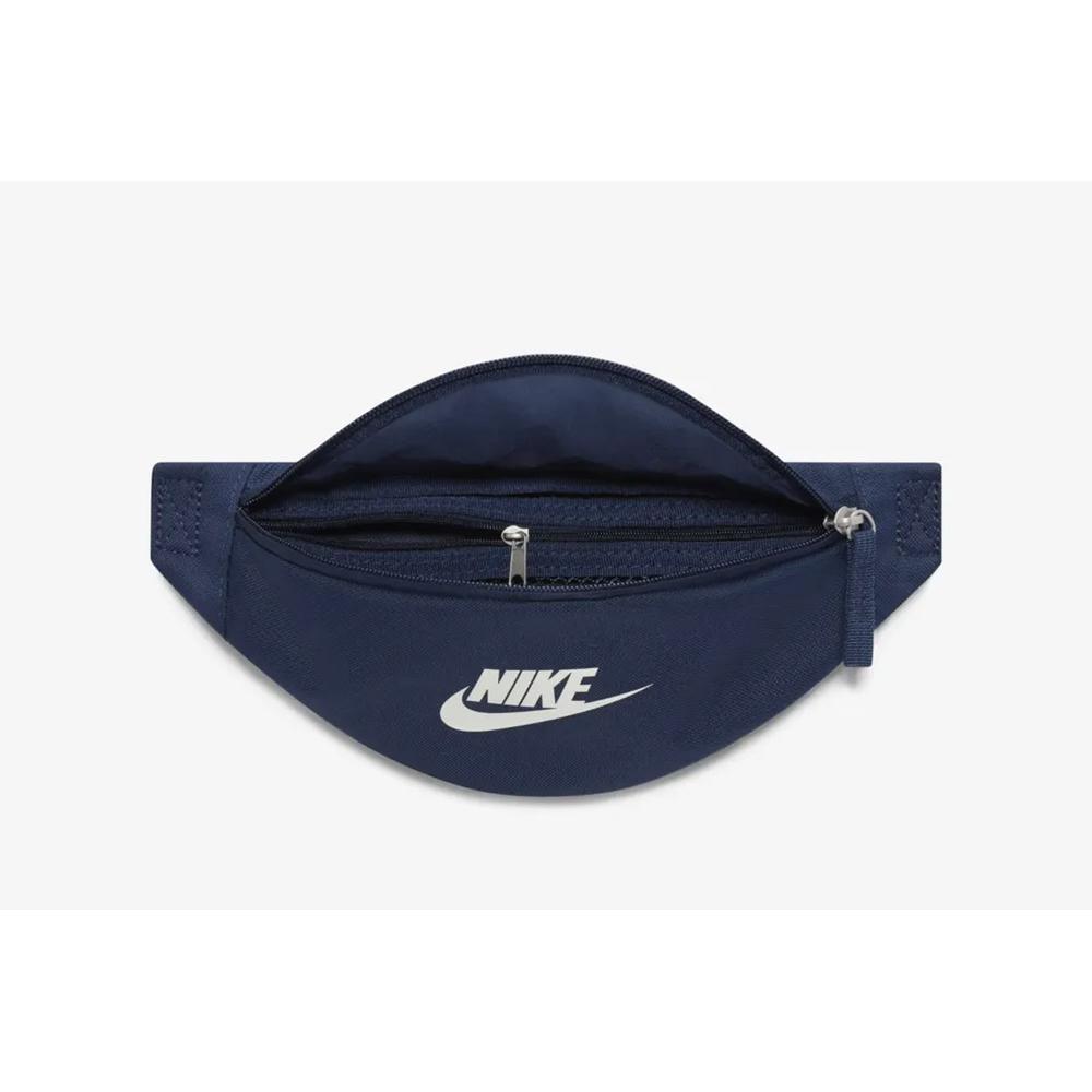 Saszetka Nike Heritage DB0488-410 - granatowa