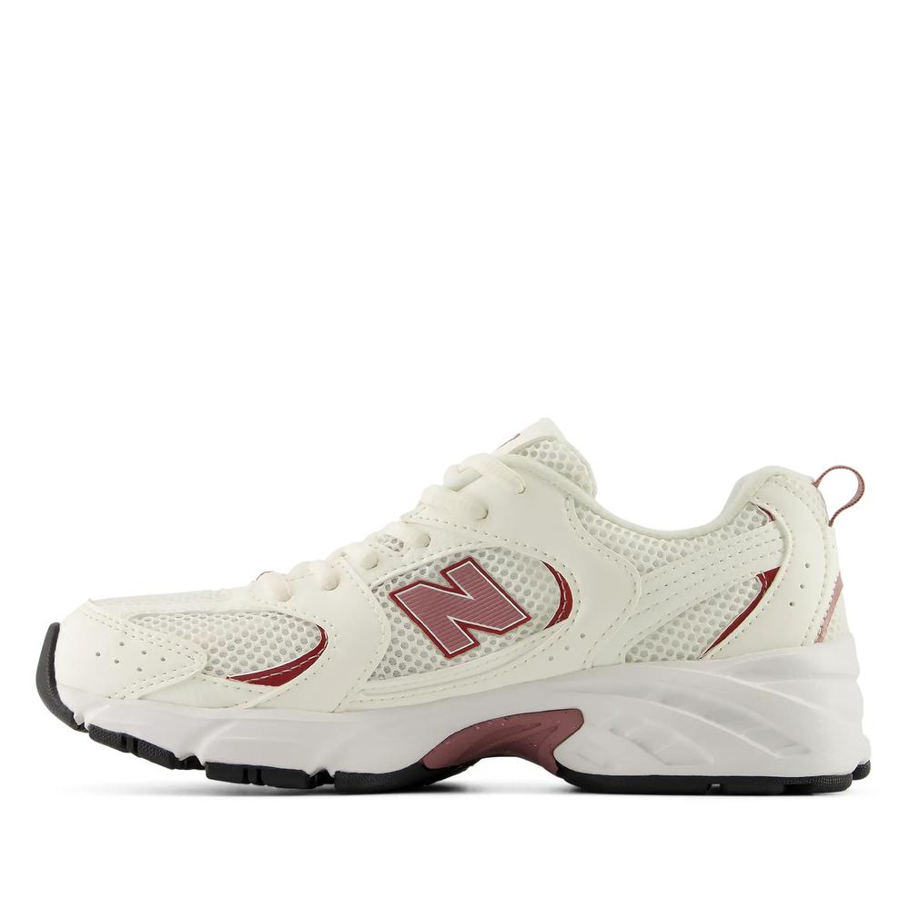 Buty młodzieżowe New Balance G5301MV - beżowe