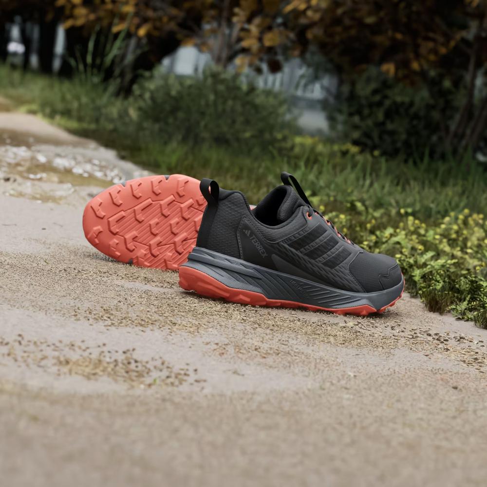 Buty męskie adidas Terrex Tracefinder 2 Climaproof JR9134 - czarne